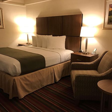 Best Western El Rancho Palacio Roswell Bagian luar foto