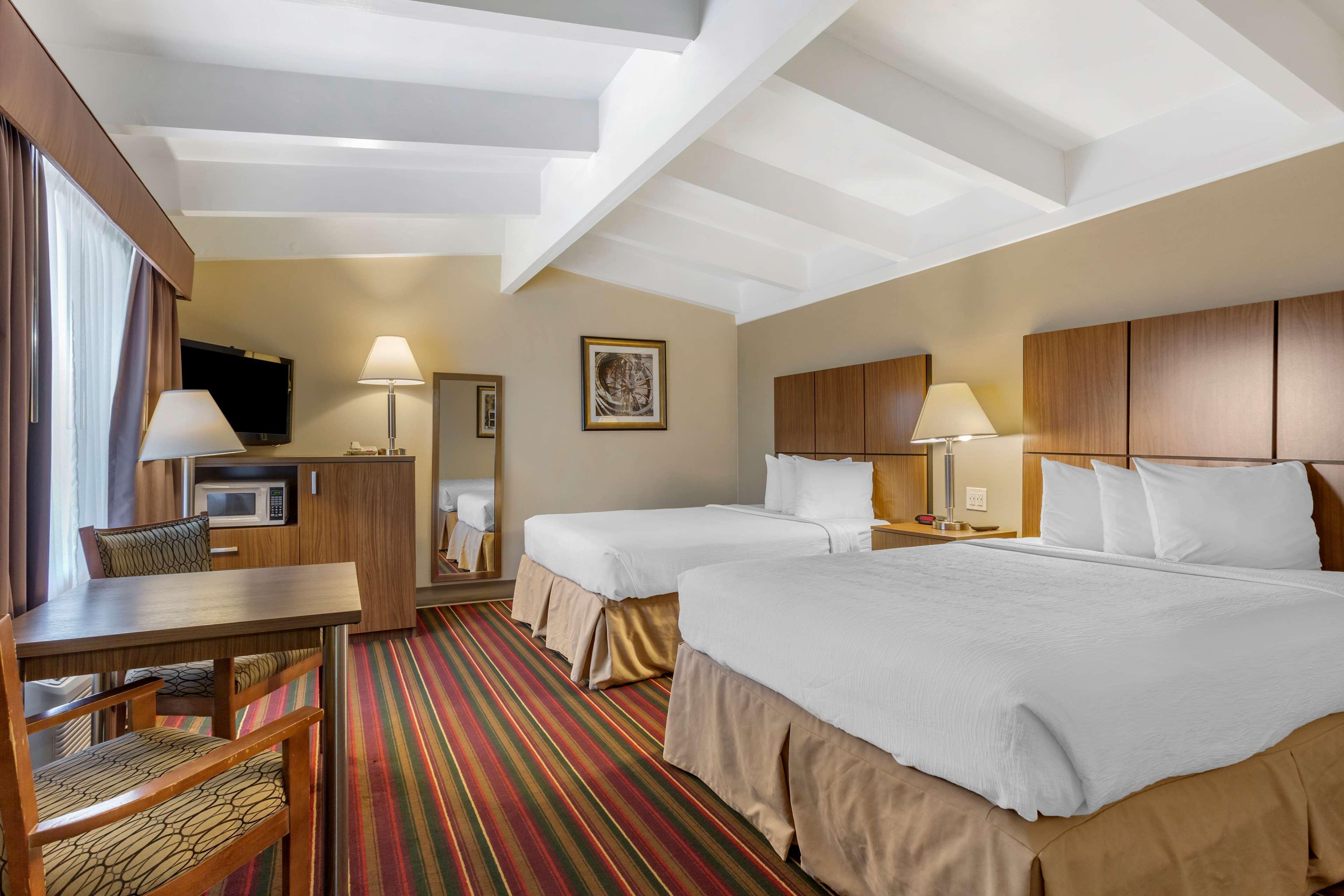 Best Western El Rancho Palacio Roswell Bagian luar foto
