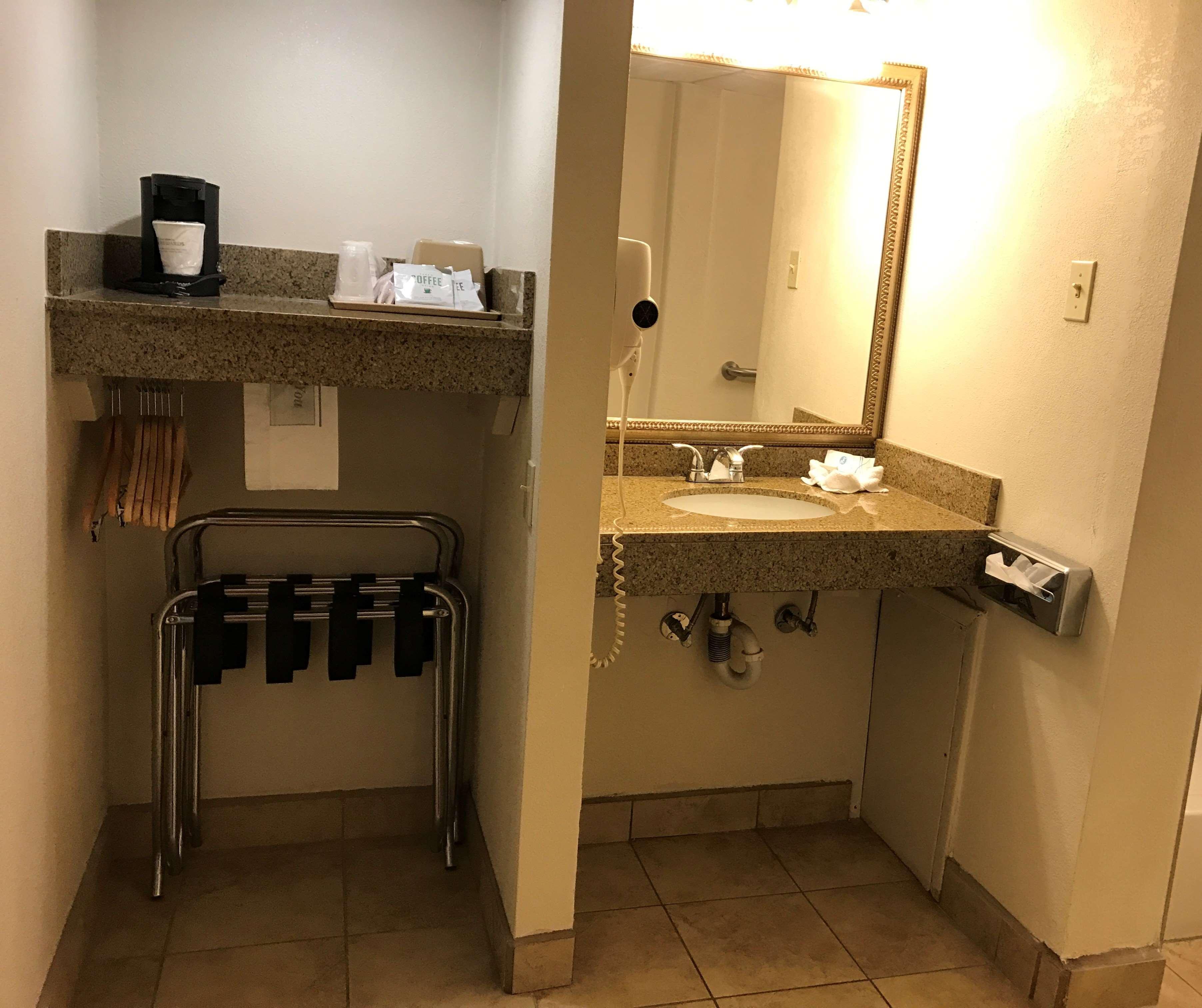 Best Western El Rancho Palacio Roswell Bagian luar foto