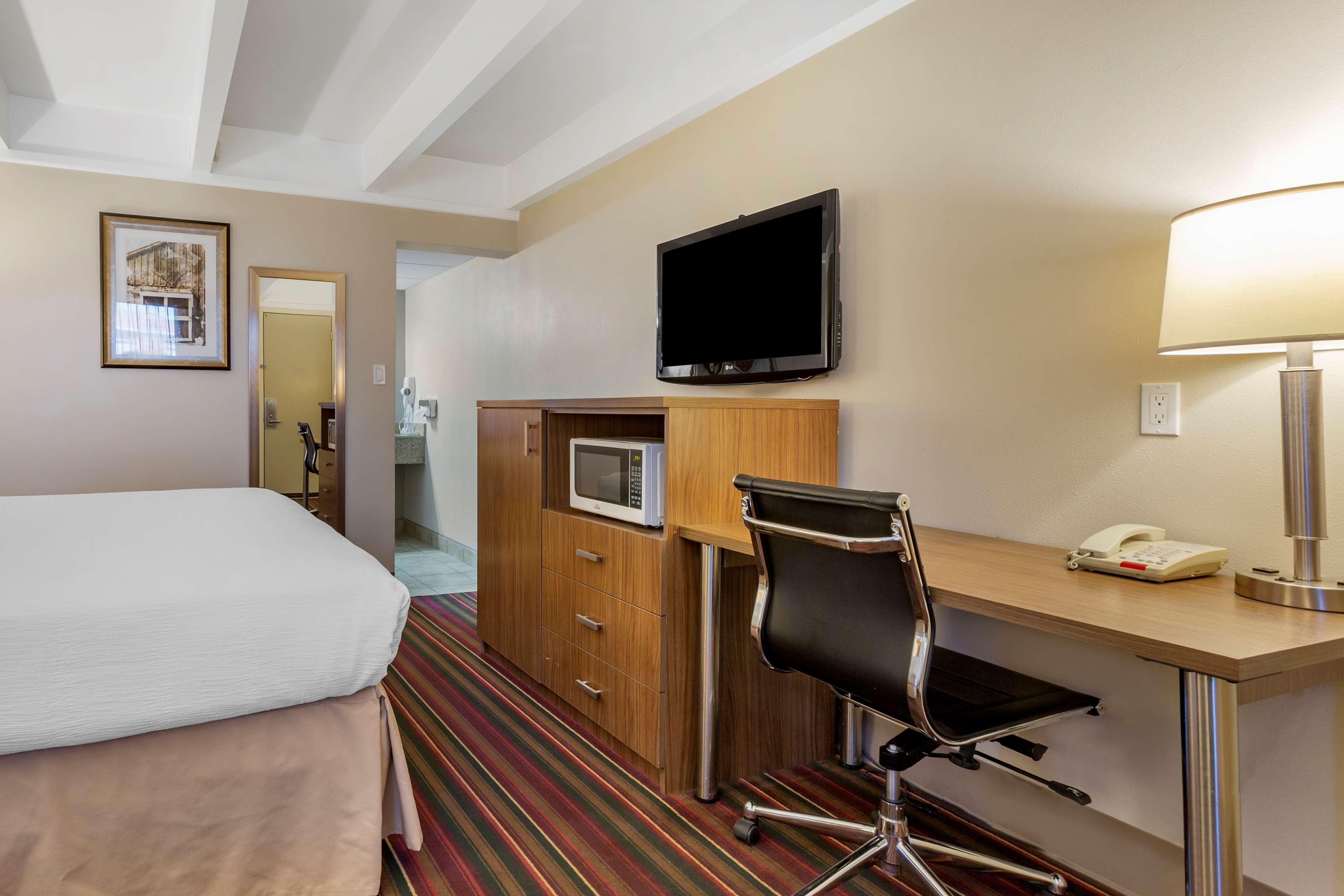 Best Western El Rancho Palacio Roswell Bagian luar foto