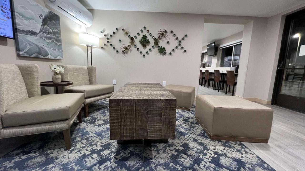 Best Western El Rancho Palacio Roswell Bagian luar foto