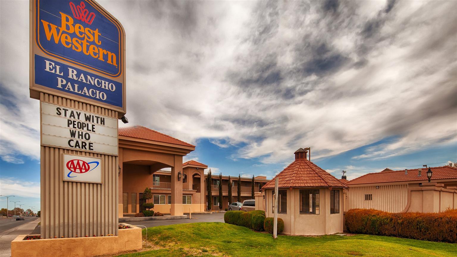 Best Western El Rancho Palacio Roswell Bagian luar foto